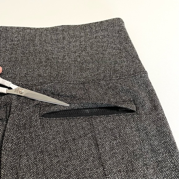 Athleta Delancey Herringbone Tight High Rise Legging Black White XS - Picture 10 of 14